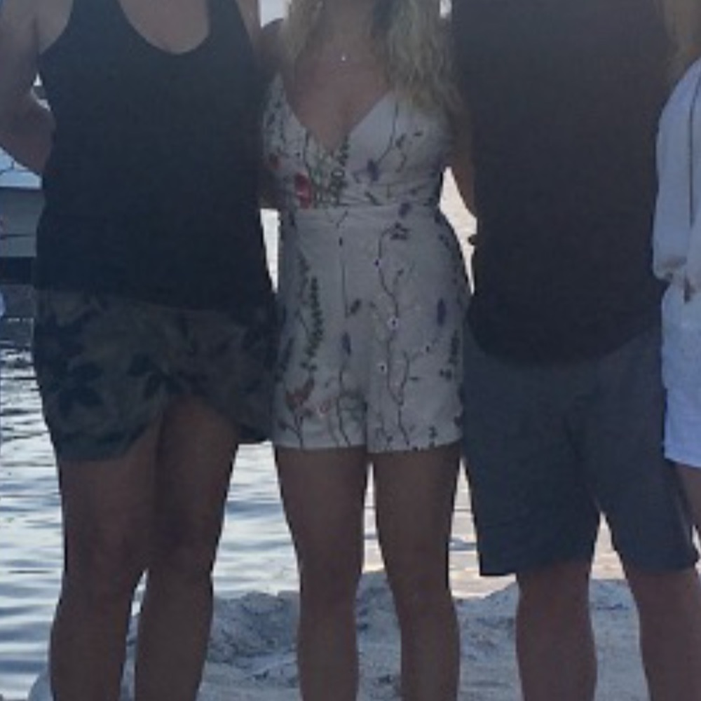 Lf romper - Picture 2 of 2
